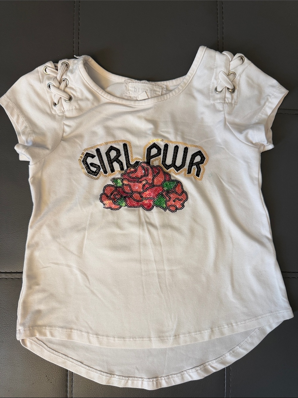 🏷️ 5 for $25 🏷️ Girl power shirt, size 5